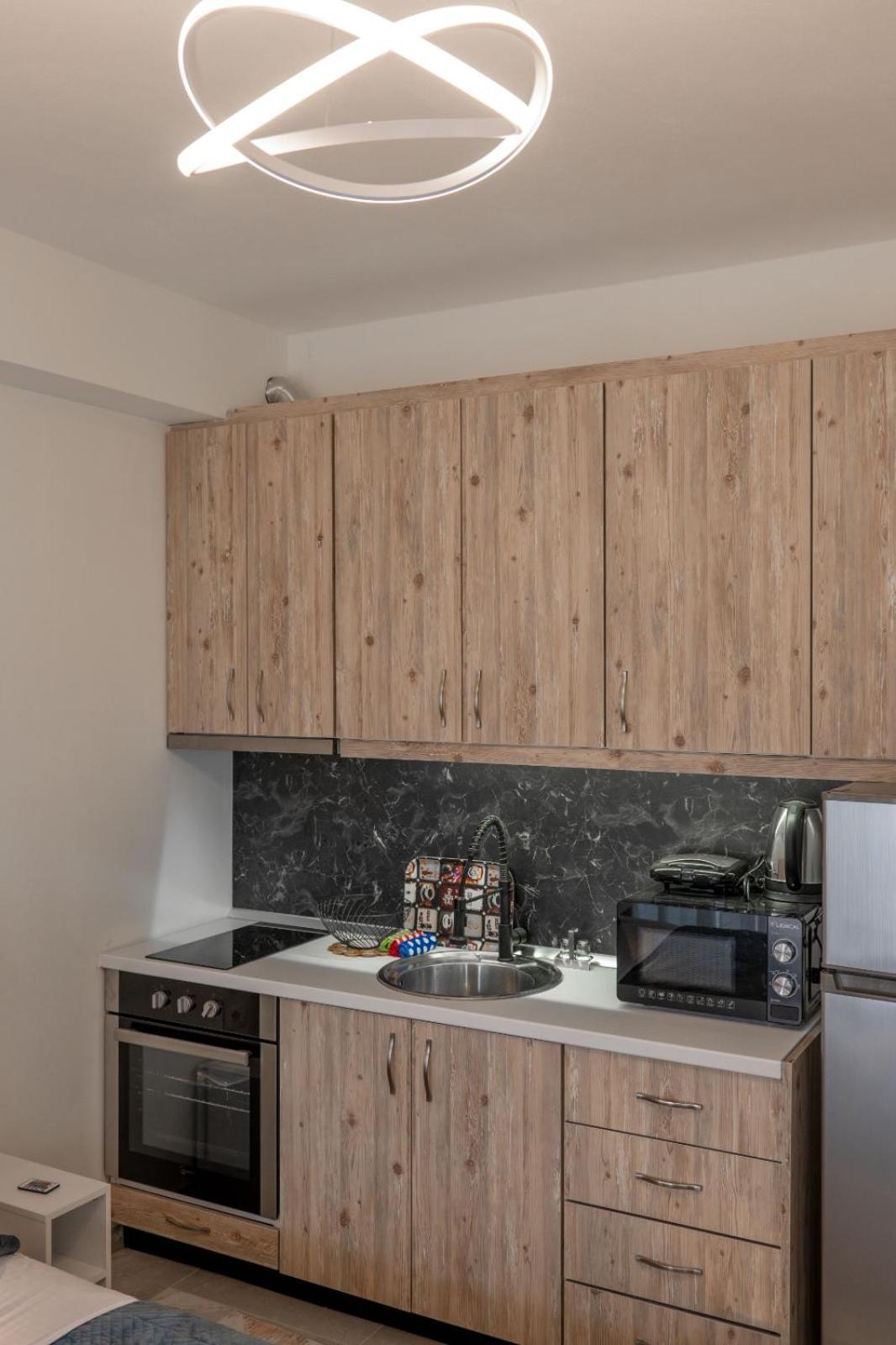 Esel Apartments Саранде Екстериор снимка