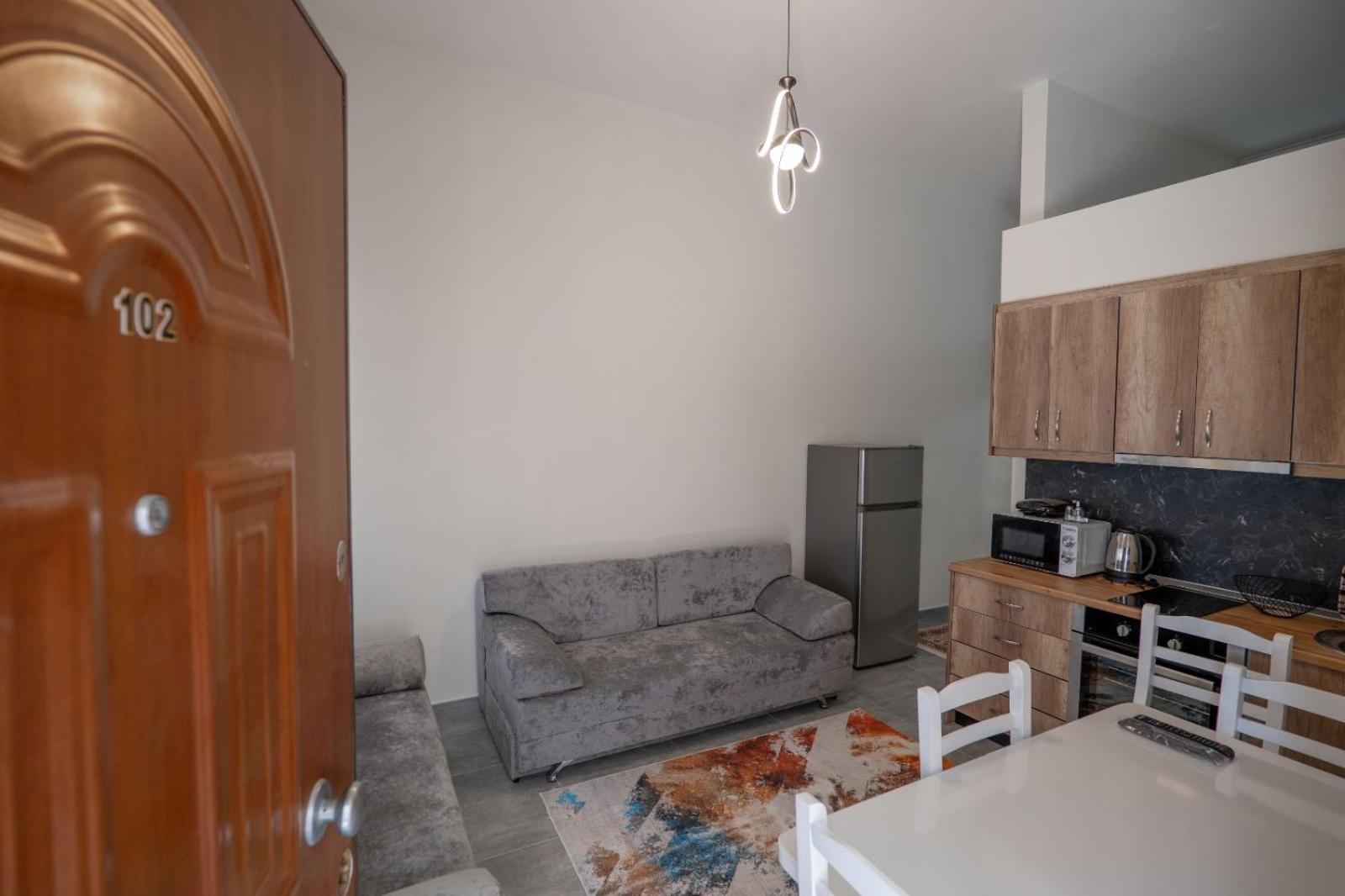 Esel Apartments Саранде Екстериор снимка