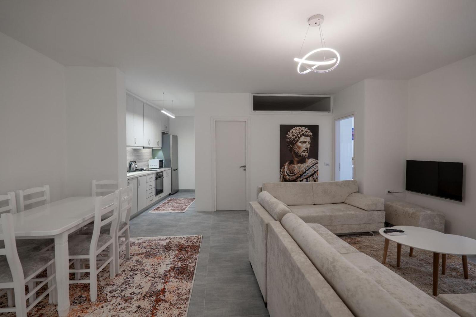 Esel Apartments Саранде Екстериор снимка
