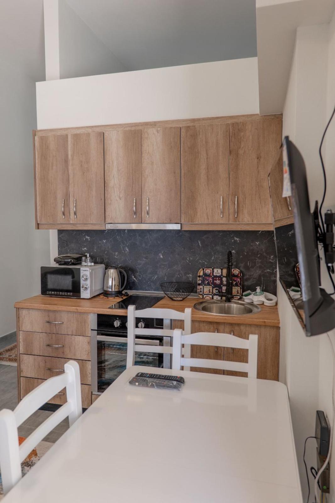 Esel Apartments Саранде Екстериор снимка